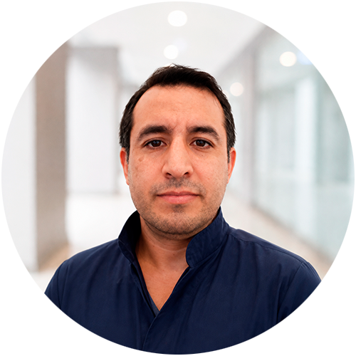 Dr. Cristian Medina Alfaro